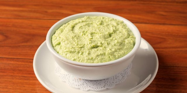 Edamame Bean Hummus