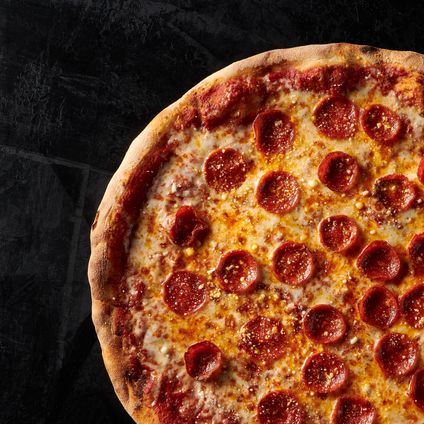 Large Pepperoni Pizza