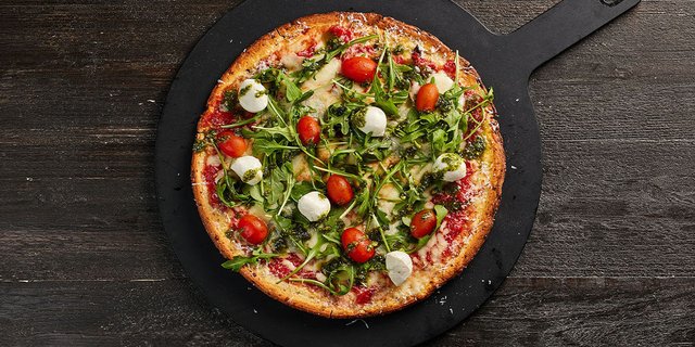 Gluten-Free Caprese Pizza