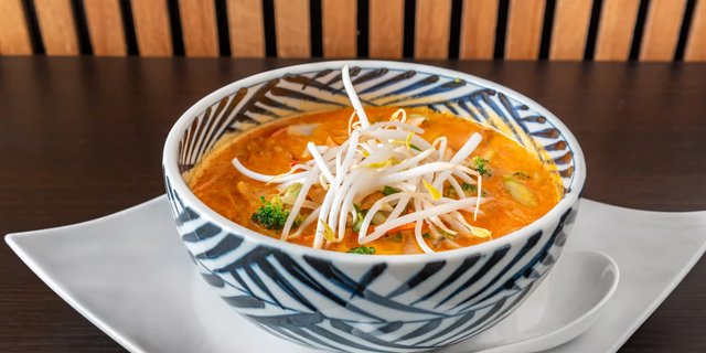 Curry Noodle Bowl