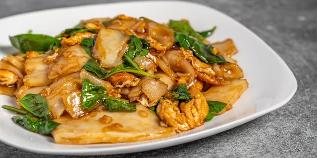 Pad Siew Noodles