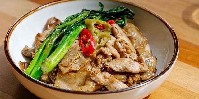 Pad See Ew