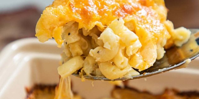 Macaroni & Cheese