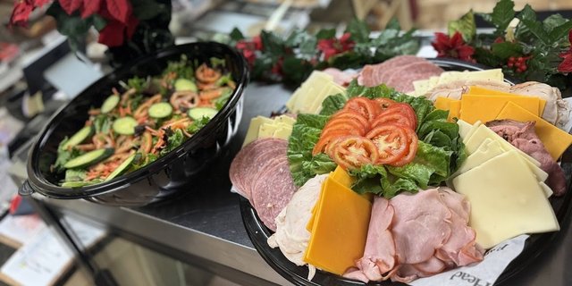 Meat & Cheese Deli Tray