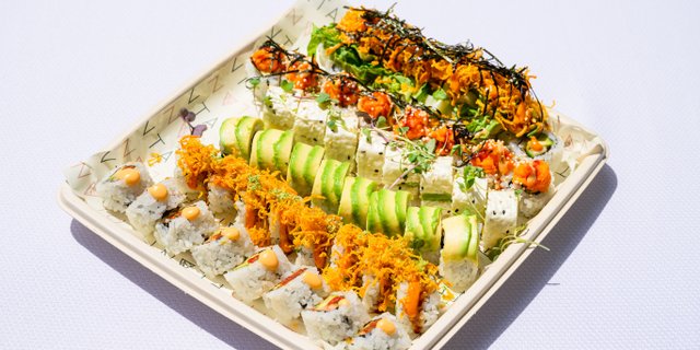 48 Piece Assorted Maki Rolls