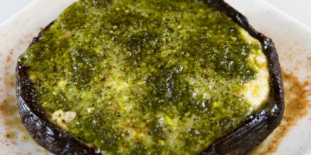 Portobello W/ Pesto & Mozzarella