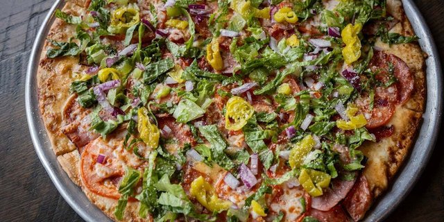 Italian Grinder Thin Crust Pizza