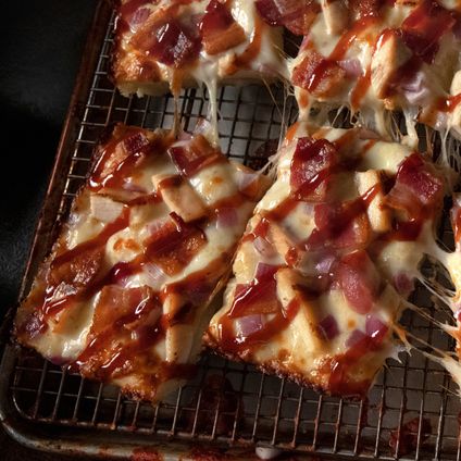 BBQ Chicken Party Tray Pizza