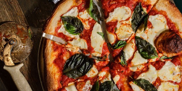Specialty Pizza Package