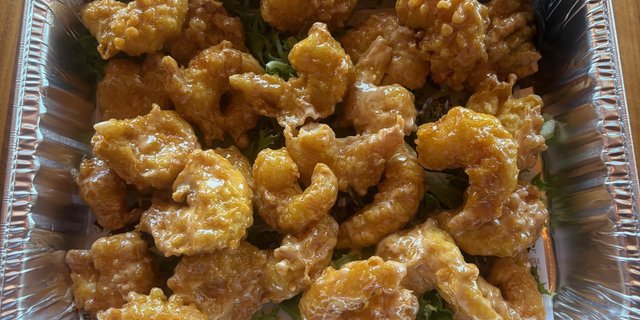Creamy Shrimp Tempura Tray