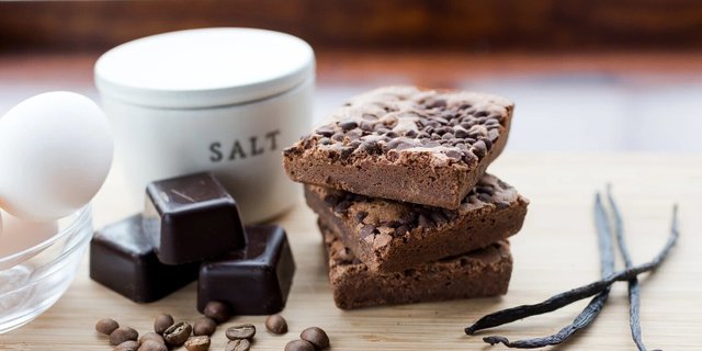 4 Birds Bakery Brownies