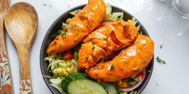 Peri Chicken Strip Salad