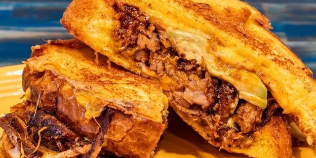 BBQ Pulled Pork Melt Sandwich