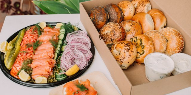Lox & Bagels