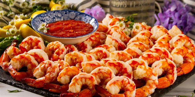 Shrimp Cocktail Platter