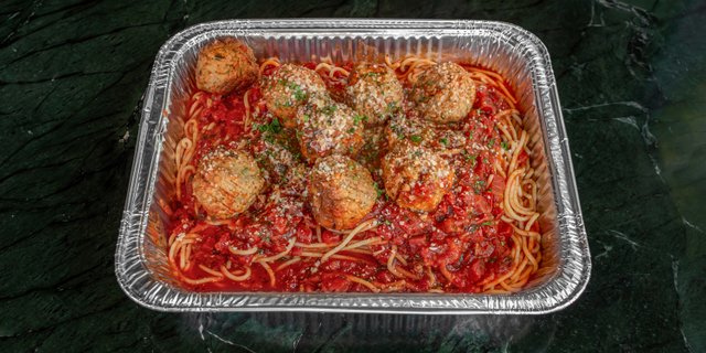 Spaghetti & Meatballs