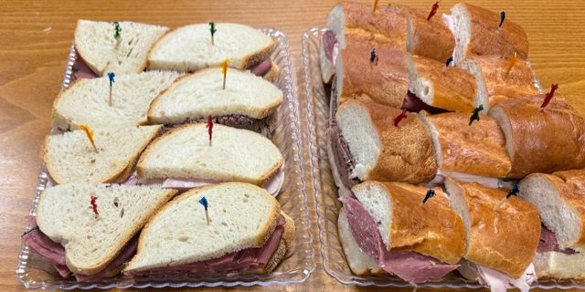 Round Sandwich Platter