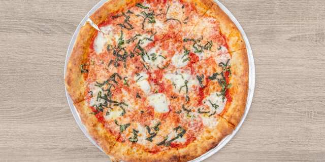 Gluten-Free Margarita Pizza