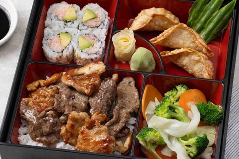 Beef Chicken Bento Box