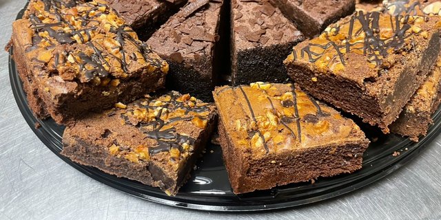 Fudge Pecan Brownies & Cookies