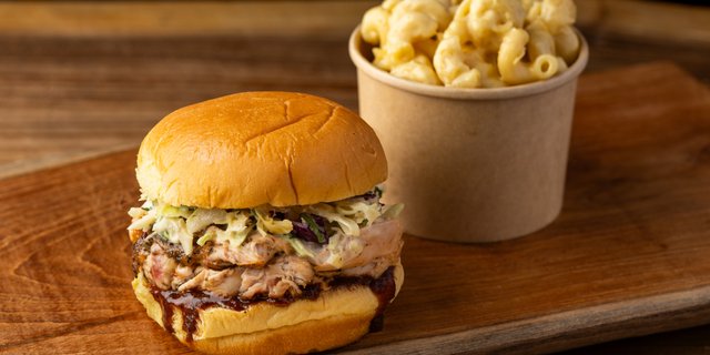 BBQ Chicken Boxed Lunch