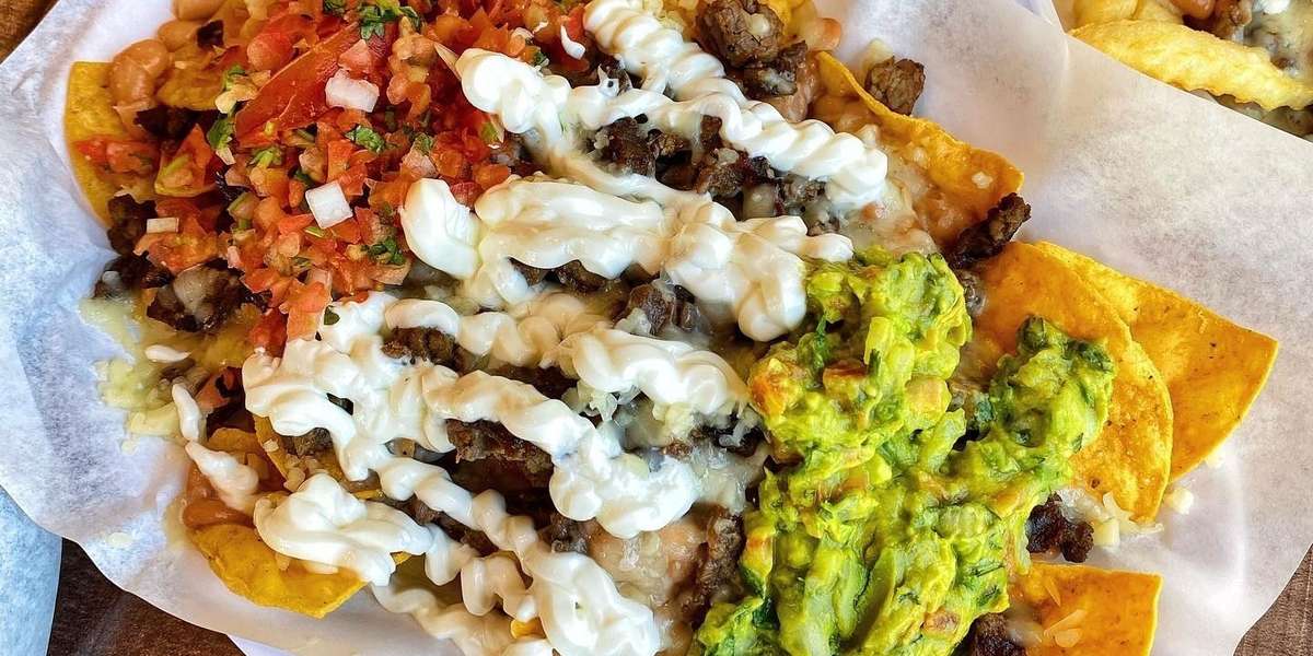 Frijoles & Frescas