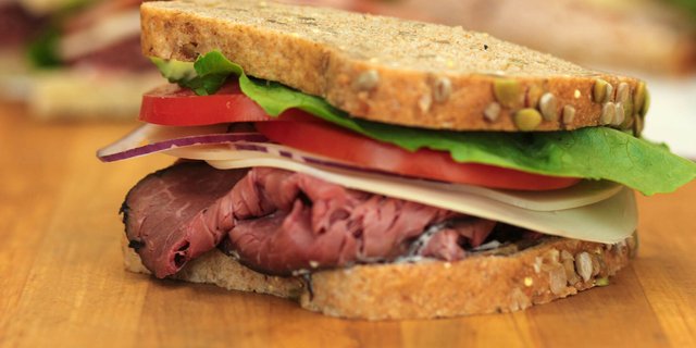 Roast Beef & Provolone Sandwich Boxed Lunch
