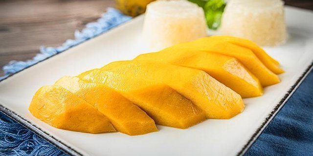 Sweet Rice w/ Mango