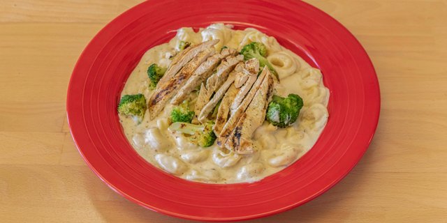 Tortellini Alfredo
