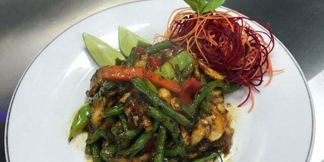 Pad Prik Khing Stir-Fry  (Green Beans)