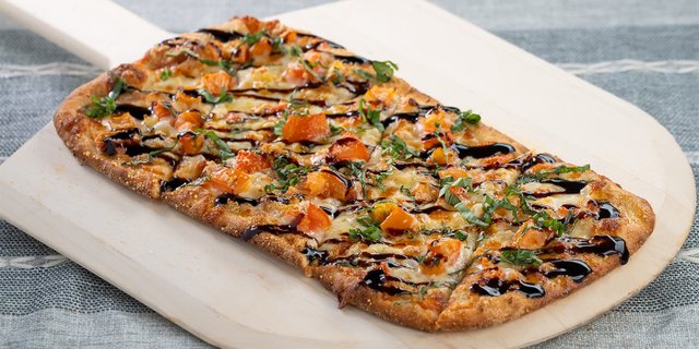 Bruschetta Flatbread
