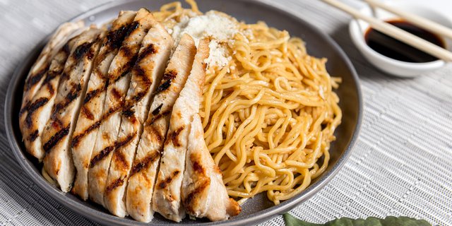 Chicken Garlic Noodles