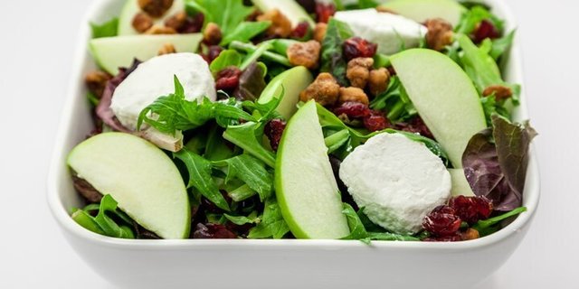 Mesclun Salad