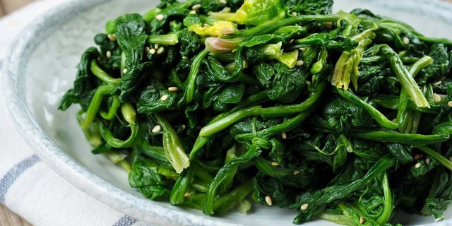 Snow Pea Leaves w/ Garlic