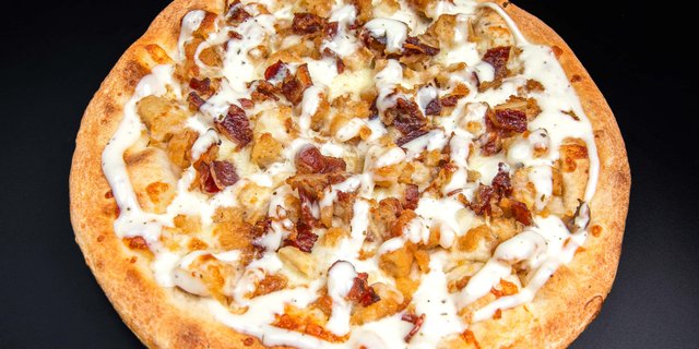 Chicken Bacon Ranch Pizza