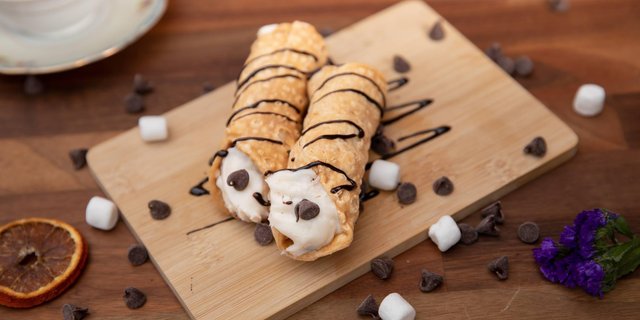 Cannoli