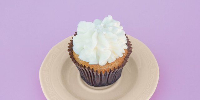 Dozen Gluten-Free Wedding Cake Cupcakes