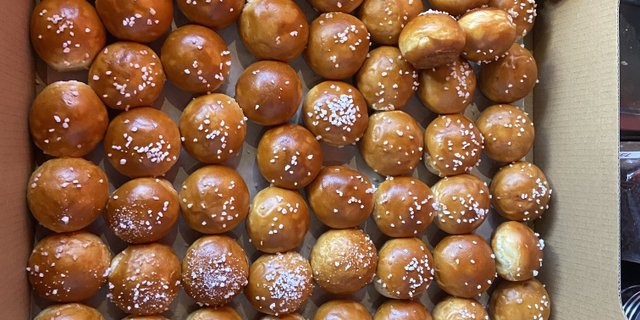 Pretzel Bites