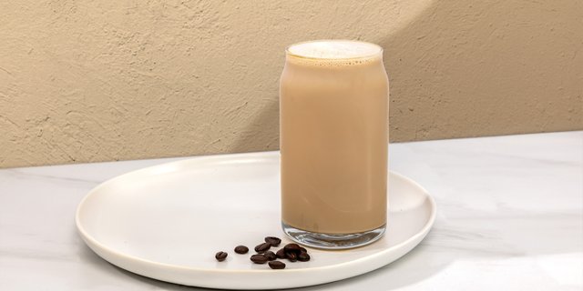 Café Latte Box (96oz)