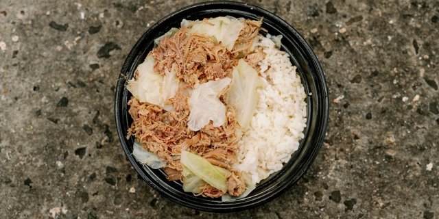 Kalua Pork w/ Cabbage Bowl