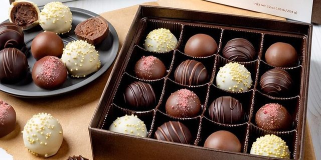 Truffles Plate