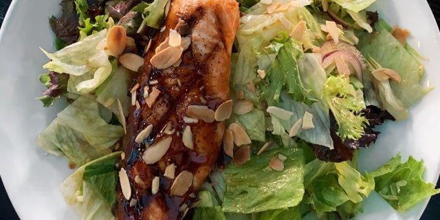 Mango Salmon Salad
