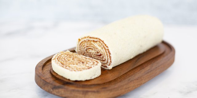 Bolo De Rolo Whole Cake- Guava Flavor