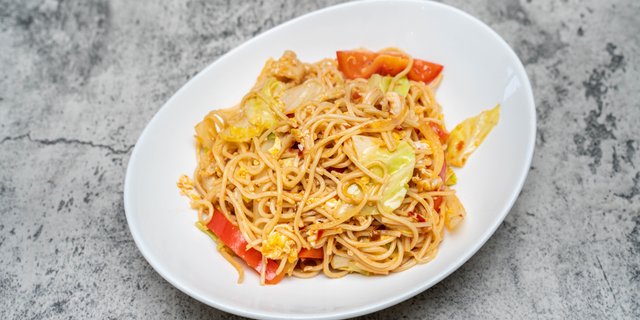 Wok Stirred Spicy Noodles