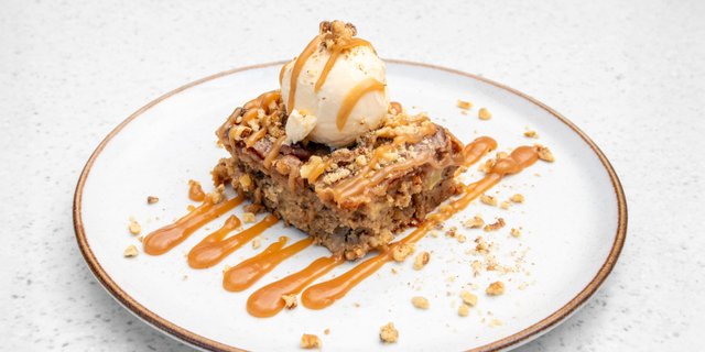 Apple Crumb Cake