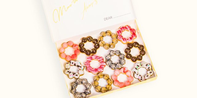 Dozen Donuts