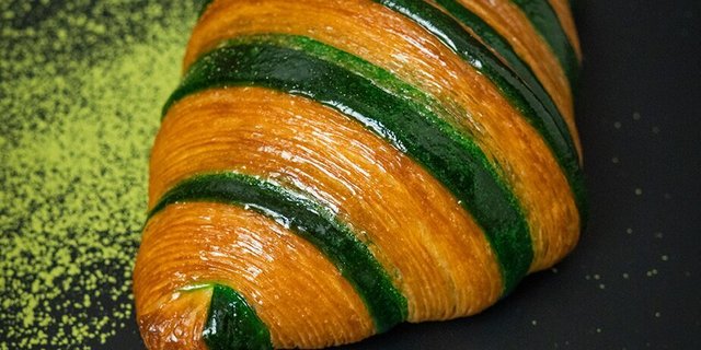 Matcha Croissant