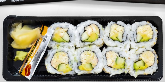 Real Crab California Roll