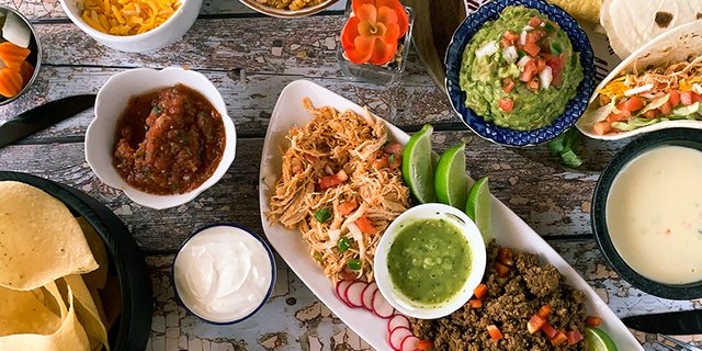Ranchero Chicken Taco Taster