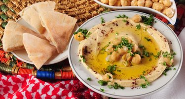 Naya Al Hashem Restaurant
